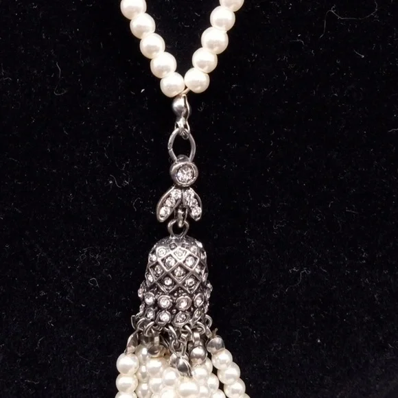 HP: VINTAGE FAUX PEARL TASSEL NECKLACE - Picture 3 of 7